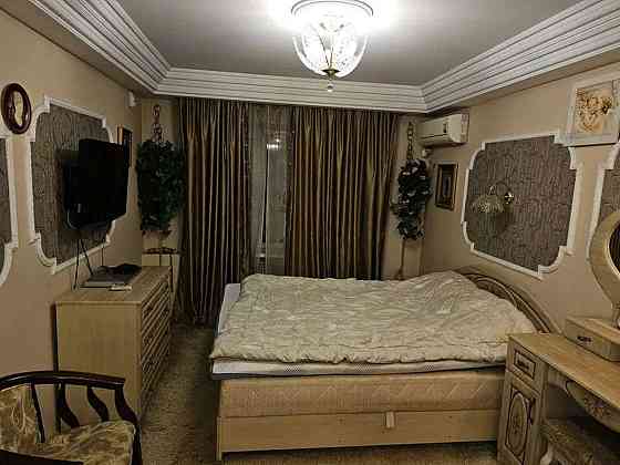 Оренда Квартира 3-кімнатна, 9/9 поверх на ул. Раисы Окипной, 7 Київ