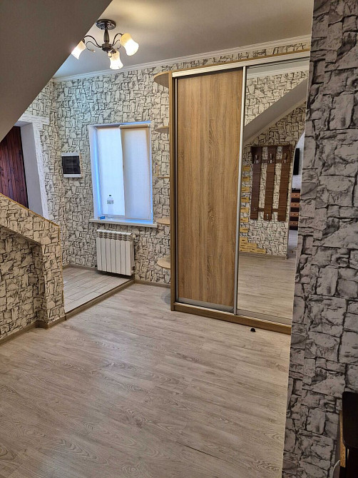 Оренда Квартира 4-кімнатна, 2/2 поверх на вул. Райдужна, 22 Київ - фото 1