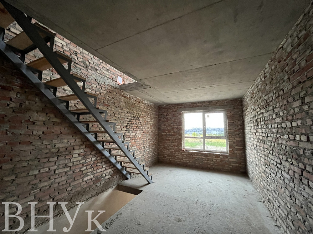 Продаж Квартира 3-кімнатна, 3/3 поверх на Зоряна  - фото 4