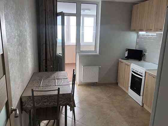 Оренда Квартира 1-кімнатна, 20/26 поверх на Крушельницкой Соломии ул., 15а Kiev