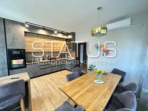 Продаж 2-поверховий   240 кв.м 5 кімн. на Соснова вулиця 4  - фото 10