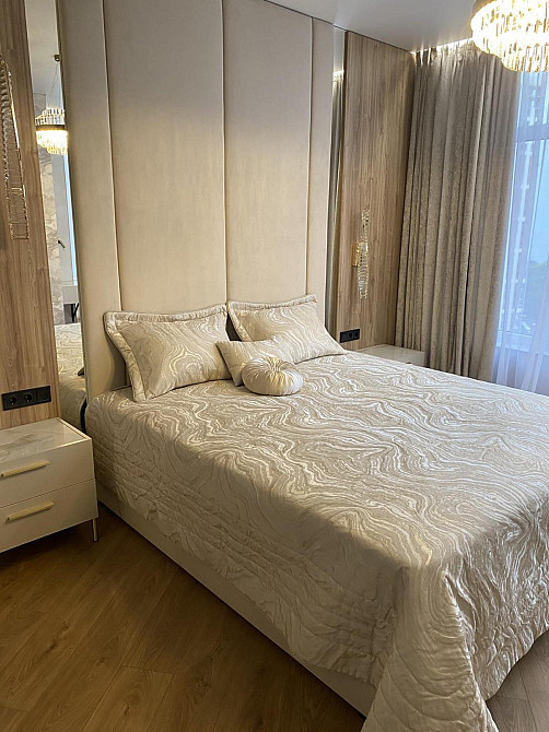 Продаж Квартира 3-кімнатна, 15/24 поверх на Генуэзская ул. Одеса - фото 2