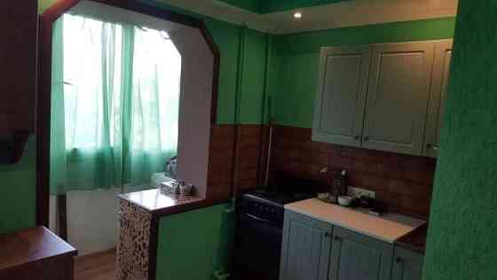 Продаж Квартира 2-кімнатна, 3/9 поверх на Йорданська вул., д. 18 Kiev