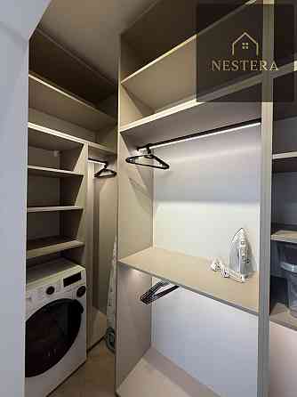 Продаж комерційне приміщення на Волошина вул., 2 приміщень - 1, поверх - 3/6 Mynai