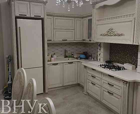 Продаж Квартира 3-кімнатна, 1/5 поверх на Анатолія Тегзи Uzhhorod