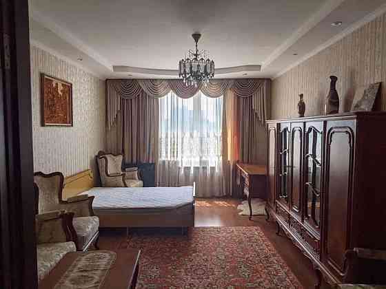 Оренда Квартира 2-кімнатна на ул. Михаила Драгоманова, 1а Киев