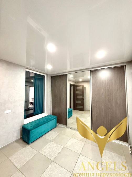 Продажа 3-этажный Дом с участком 3.4 сот 165 кв.м 4 комн. на провулок Акимівський Кропивницкий - изображение 8