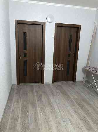 Оренда Квартира 3-кімнатна, 6/16 поверх на вул. Ахсарова Харьков