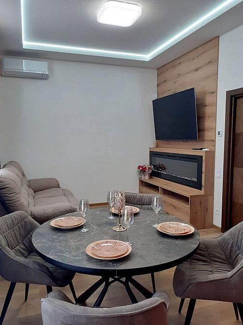 Продаж Квартира 3-кімнатна, 10/10 поверх на Хмельницкого Б. ул., 11А Dnipro - photo 4