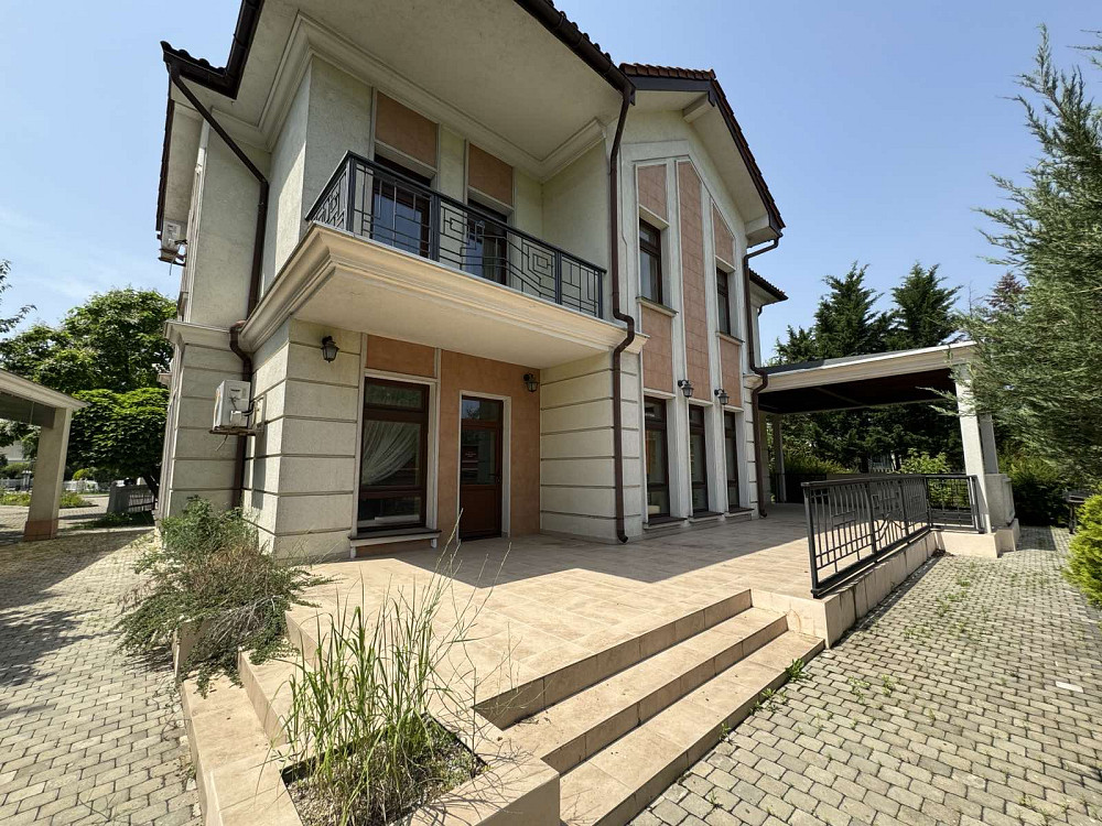 Новый дом с ремонтом в коттеджном городке "Ариадна" Чорноморське - фото 1