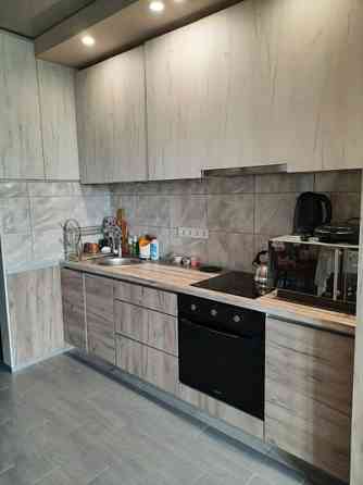 Оренда Квартира 2-кімнатна, 8/25 поверх на ул. Заречная, 1 Киев