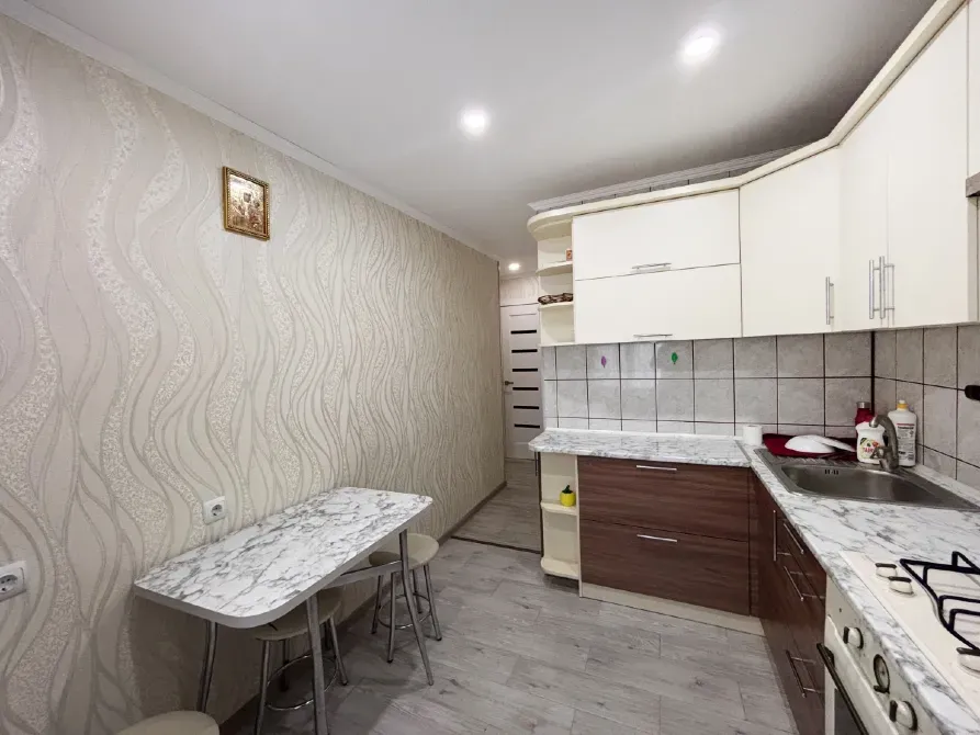 For sale 2-room Apartment 71 sq.m Бережанська Ternopil' - photo 9