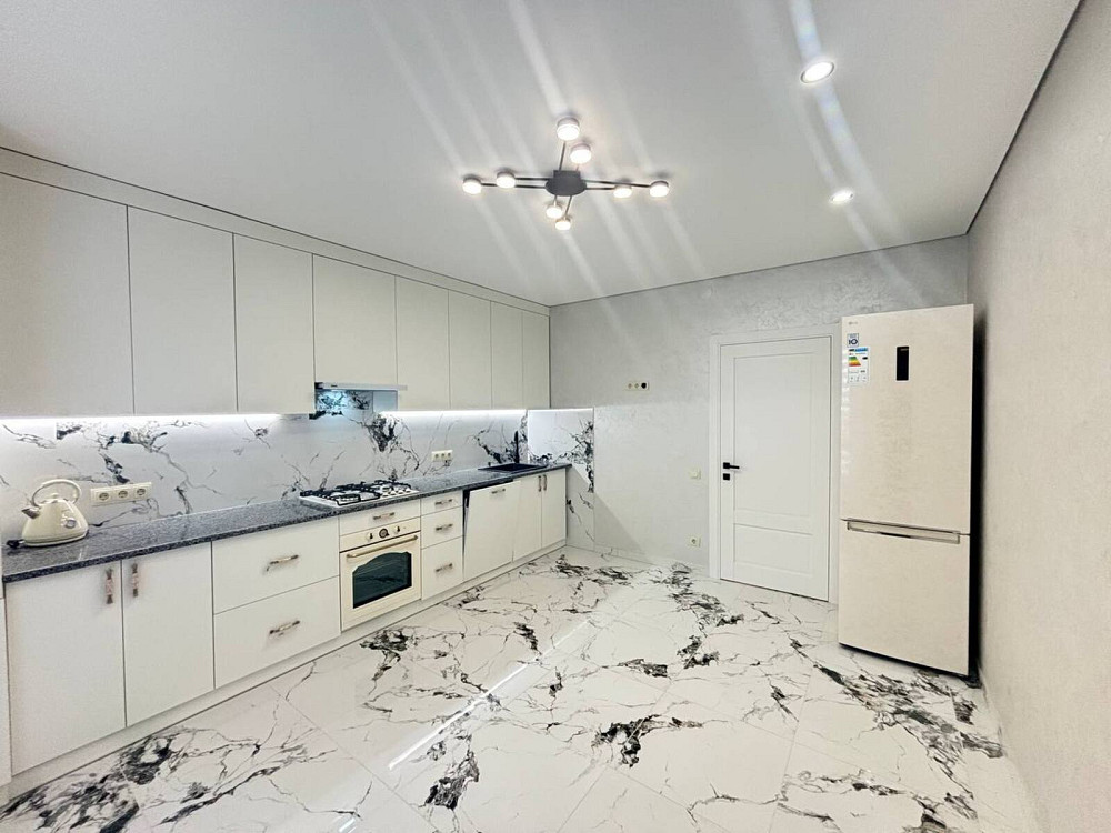 Продаж Квартира 1-кімнатна, 2/5 поверх на вул. Національної Гвардії Ивано-Франковск - изображение 1