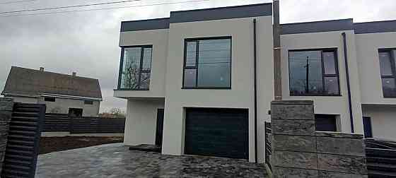 Продаж 2-поверховий Будинок з ділянкою 4 сот 176 кв.м 4 кімн.  Зубра