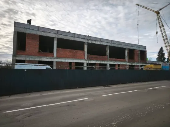 Продажа Торгово-офисный центр площадь 790 кв.м  на Андрія Палая Ужгород