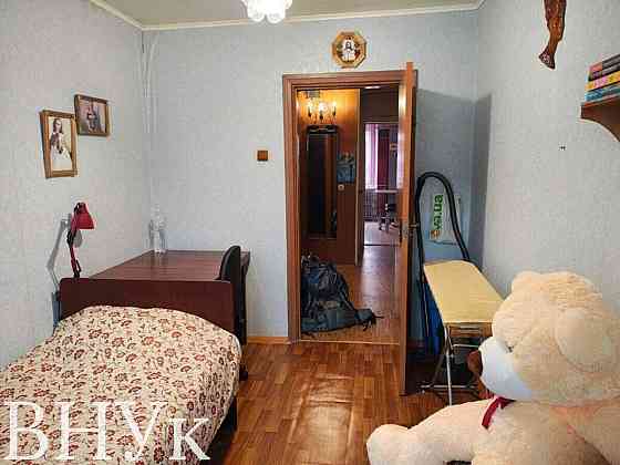 Продаж Квартира 3-кімнатна, 4/5 поверх на вул. Хоткевича Г. Ивано-Франковск