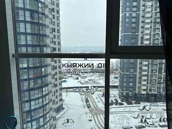 Оренда Квартира 3-кімнатна, 11/25 поверх на Заречная ул. Киев