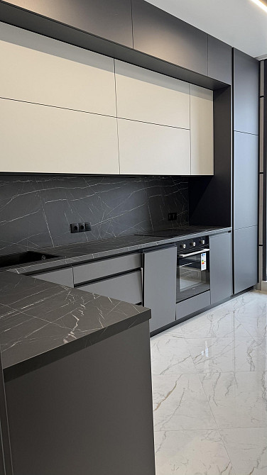 Продаж Квартира 2-кімнатна, 1/9 поверх на Фонтанская дорога ул. Одеса - фото 1