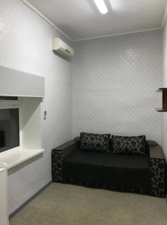 Продам 2-х комнатную квартиру на ул.Черноморского Козачества Одесса