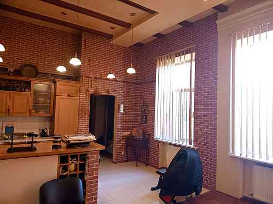 Продается 2-комнатная квартира с ремонтом в центре на Спиридоновской Одесса