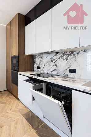 Продаж Квартира 2-кімнатна, 5/9 поверх на Легоцького Ужгород