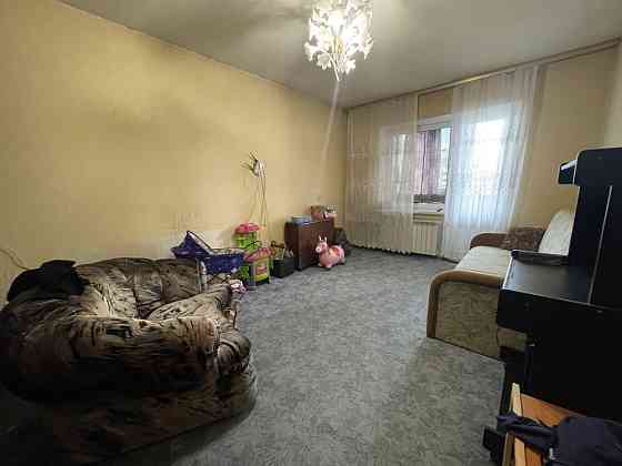 Продаж Квартира 3-кімнатна, 15/15 поверх на Бальзака Оноре вул., д. 61 Kiev