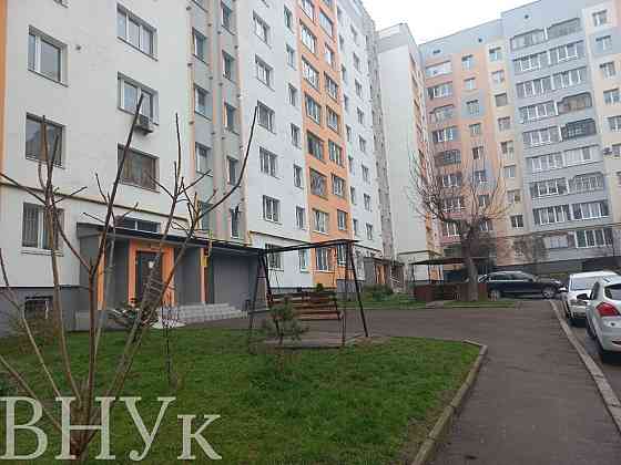 Продаж Квартира 4-кімнатна, 6/9 поверх на вул. Трильовського Львів