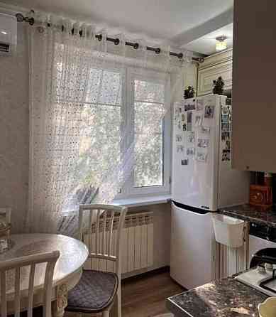 Оренда Квартира 2-кімнатна, 5/5 поверх на Лобановского Валерия просп. (Краснозвездный), 55 Киев