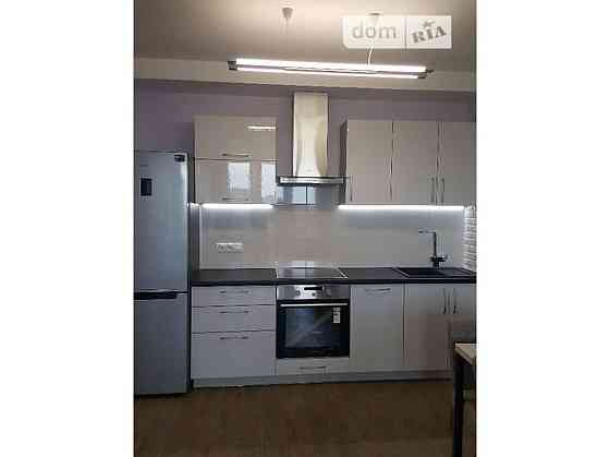 Оренда Квартира 2-кімнатна, 24/35 поверх на пр. Соборности, 30 Київ