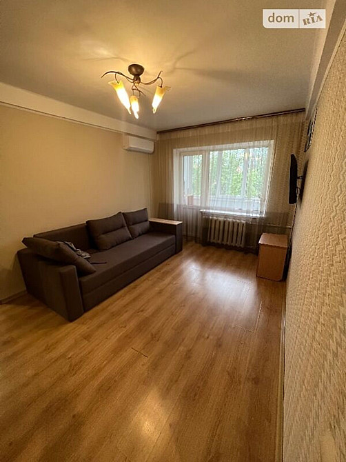 Оренда Квартира 2-кімнатна, 4/5 поверх на пр. Соборности Київ - фото 1