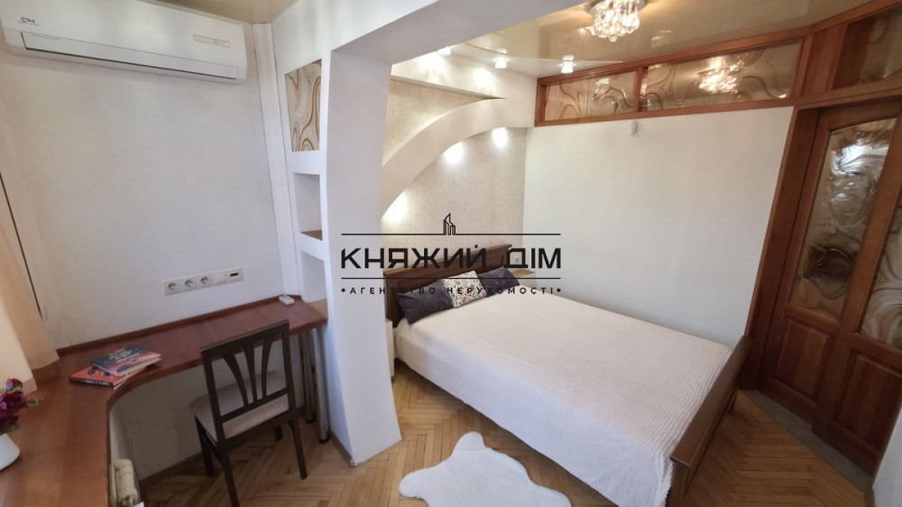 Продаж Квартира 1-кімнатна, 2/9 поверх на ул.Новогоспитальная Киев - изображение 2