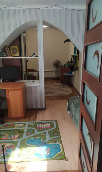 Продам 2-комнатную квартиру на земле в районе ул.Паустовского (Суворовская Таврия)  - фото 1