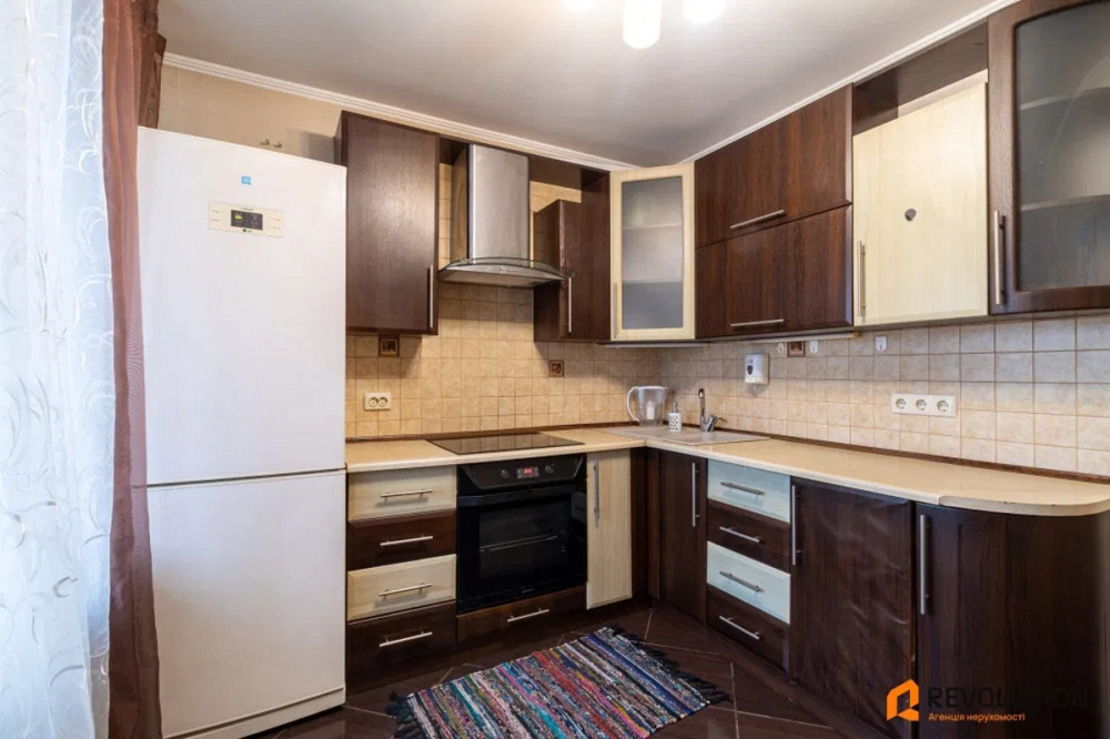 Оренда Квартира 1-кімнатна, 10/16 поверх на Академіка Глушкова, 18 Kiev - photo 1