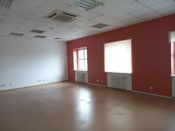 Здається Офісні приміщення площа 82 кв.м Дніпро вул. Глінки Дніпро