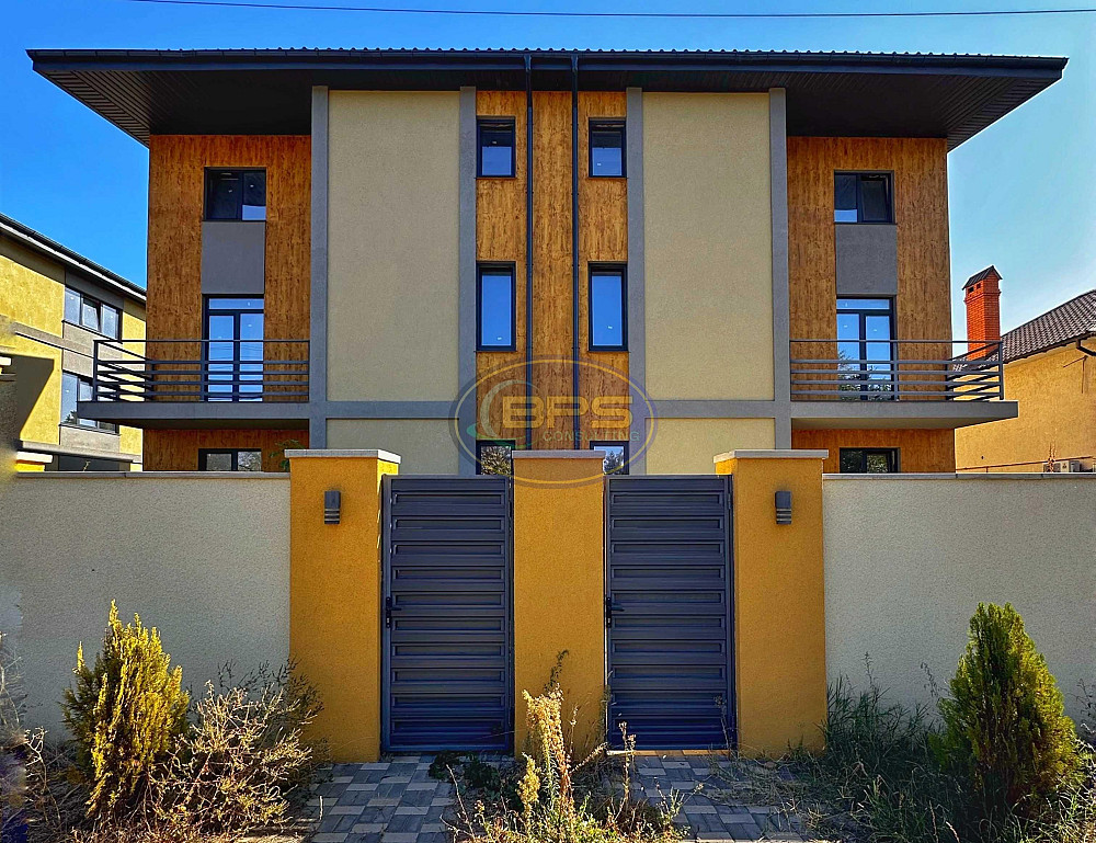 Продаж  Будинок  233 кв.м  на Григор'єва вул.  - фото 1