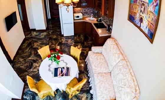 Оренда Квартира 3-кімнатна, 13/14 поверх на Греческая ул., 1а Одеса