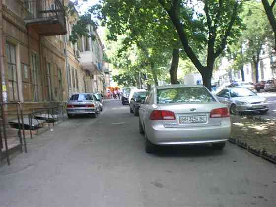 Продаж комерційне приміщення на переулок Красный, 9 приміщень - 3, поверх - 1 Одеса