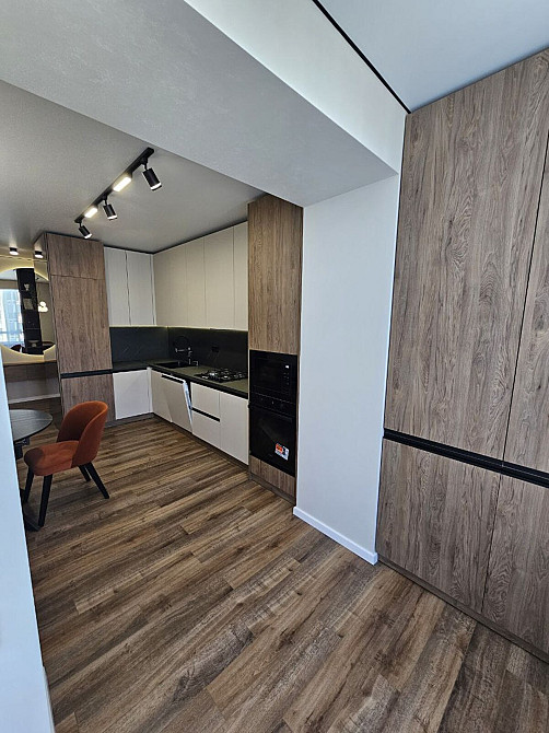 Продаж Квартира 2-кімнатна, 7/10 поверх на Приозерна Івано-Франківськ - фото 1