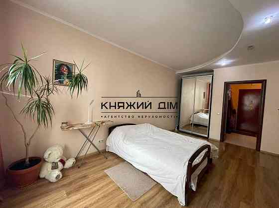 Оренда Квартира 1-кімнатна, 7/25 поверх на Урловская ул. Київ