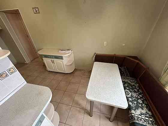 Оренда Квартира 2-кімнатна, 12/16 поверх на Вишняківська, 6а Kiev