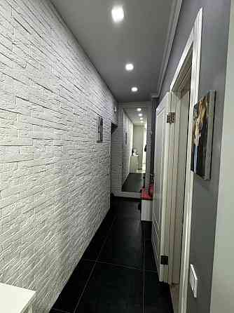 Продаж Квартира 1-кімнатна, 5/5 поверх на Бастіонна вул., д. 10 Kiev