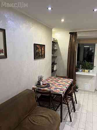 Продаж Квартира 3-кімнатна, 6/7 поверх на вул. Лозовецька Тернопіль