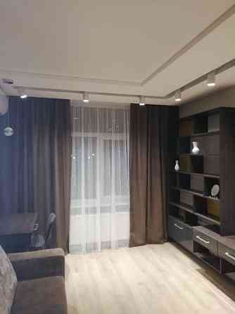 Оренда Квартира 1-кімнатна, 1/9 поверх на ул. Практичная Киев