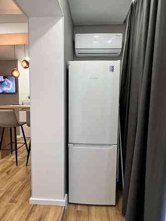 Оренда Квартира 1-кімнатна, 2/9 поверх на ул. Богатырская, 10 Киев