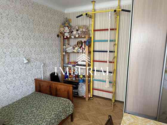 Продаж 4к Квартира 80.7 кв.м Малокитаївська вул. Киев