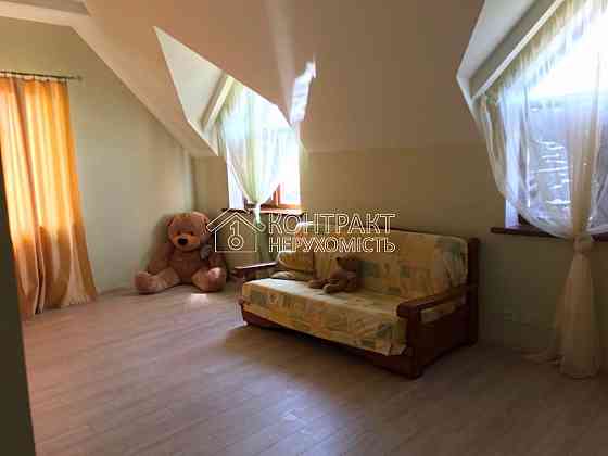 Продаж Будинок 4-кімнатний на вул. + 