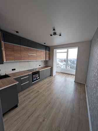 Продаж Квартира 1-кімнатна, 8/10 поверх на вул. Волошина А. Ивано-Франковск