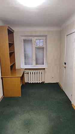 Оренда Квартира 3-кімнатна, 1/5 поверх на Голосіївський проспект, 17 а Киев