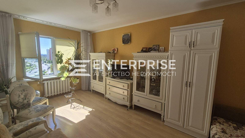 Продаж Квартира 1-кімнатна, 9/25 поверх на вул. Милославская Київ - фото 2