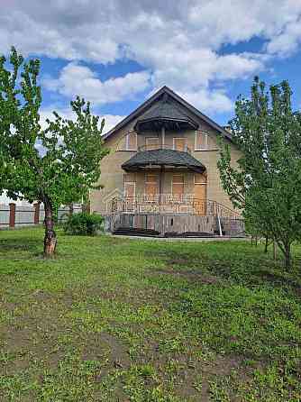 Продаж Будинок 4-кімнатний на вул. Нізовая Kharkiv